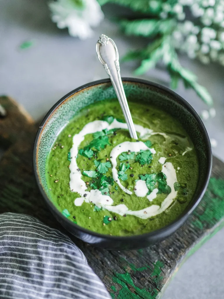 Receita Low Carb: Sopa Verde Saudável 1 Sopa Verde Saudável